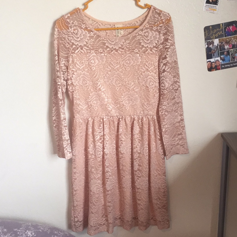 Nude color dress! Lovely lace!